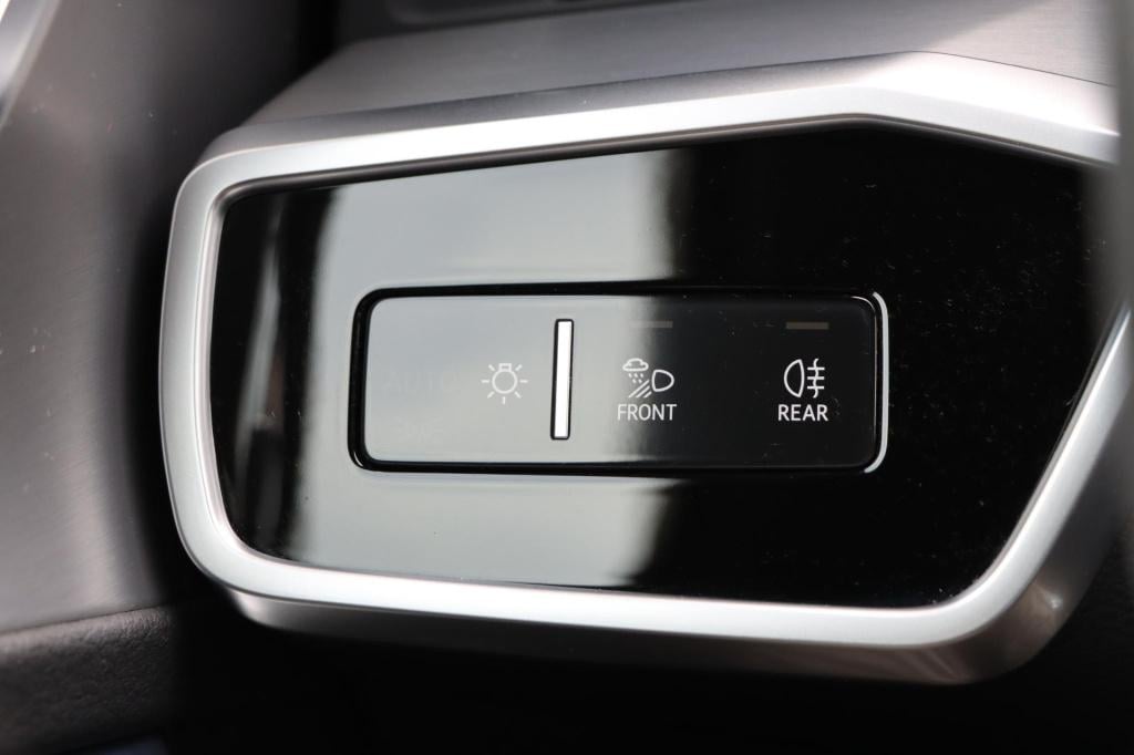 Audi A6 avant 55 tfsi e quattro competition 367pk s-tronic