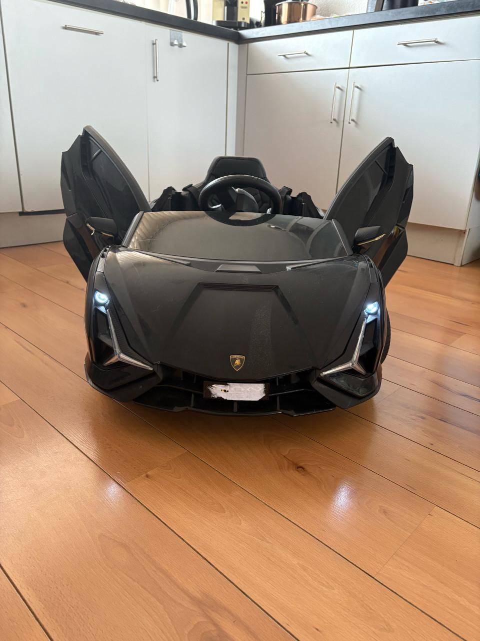 Elektrische kinderauto Lamborghini Sian met afstandsbediening