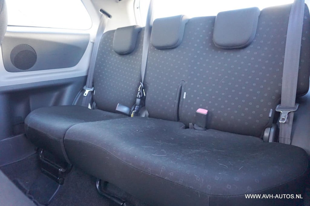 Toyota Yaris 1.0 vvti terra