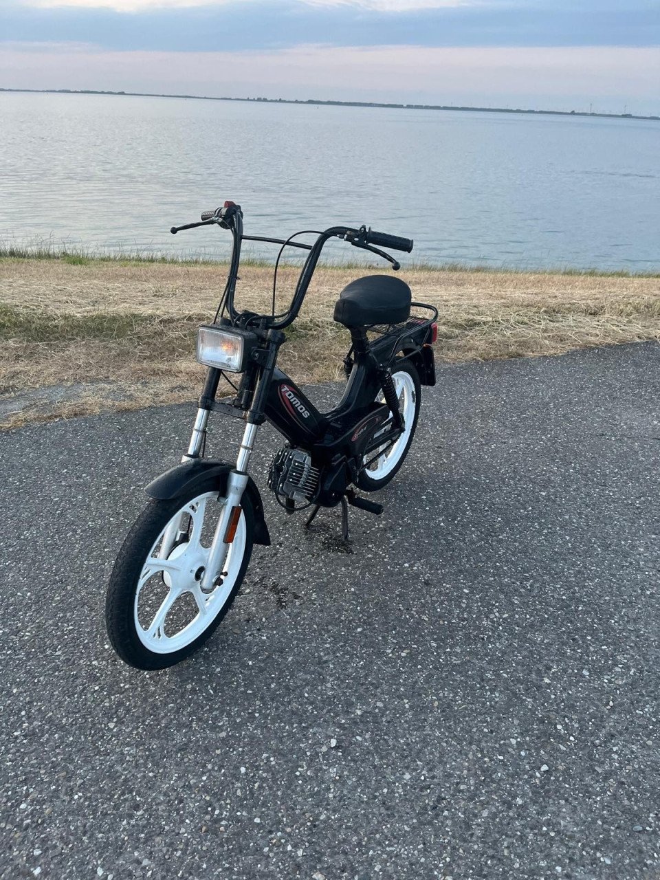 Te koop,  Tomos Standard 65CC blauw kenteken