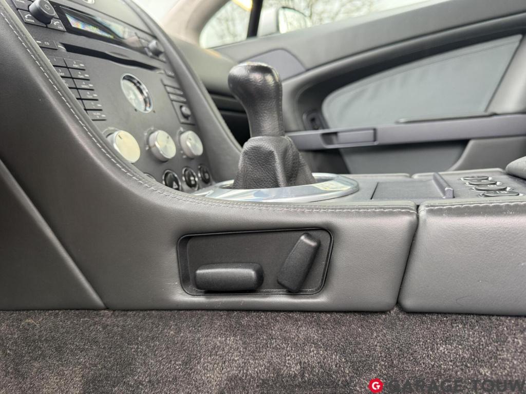 Aston Martin V8 Vantage 4.3 v8 handgeschakeld, 55000km!