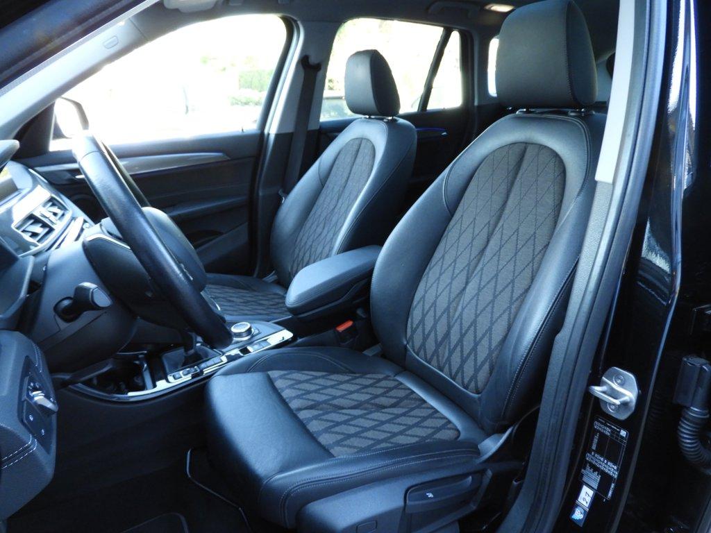 BMW X1 sdrive18i high executive
