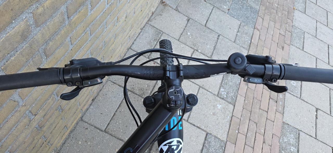 Cube aim 27,5 "