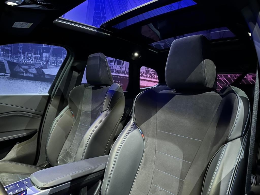 BMW X1 xdrive30e m-pakket *pano*hud*360camera*driveasspro*