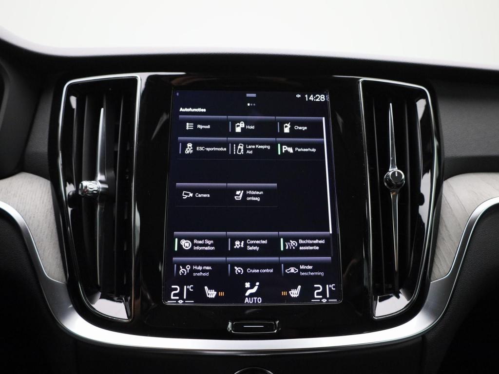 Volvo V60 2.0 t6 recharge awd inscription | automaat | apple carplay / andr