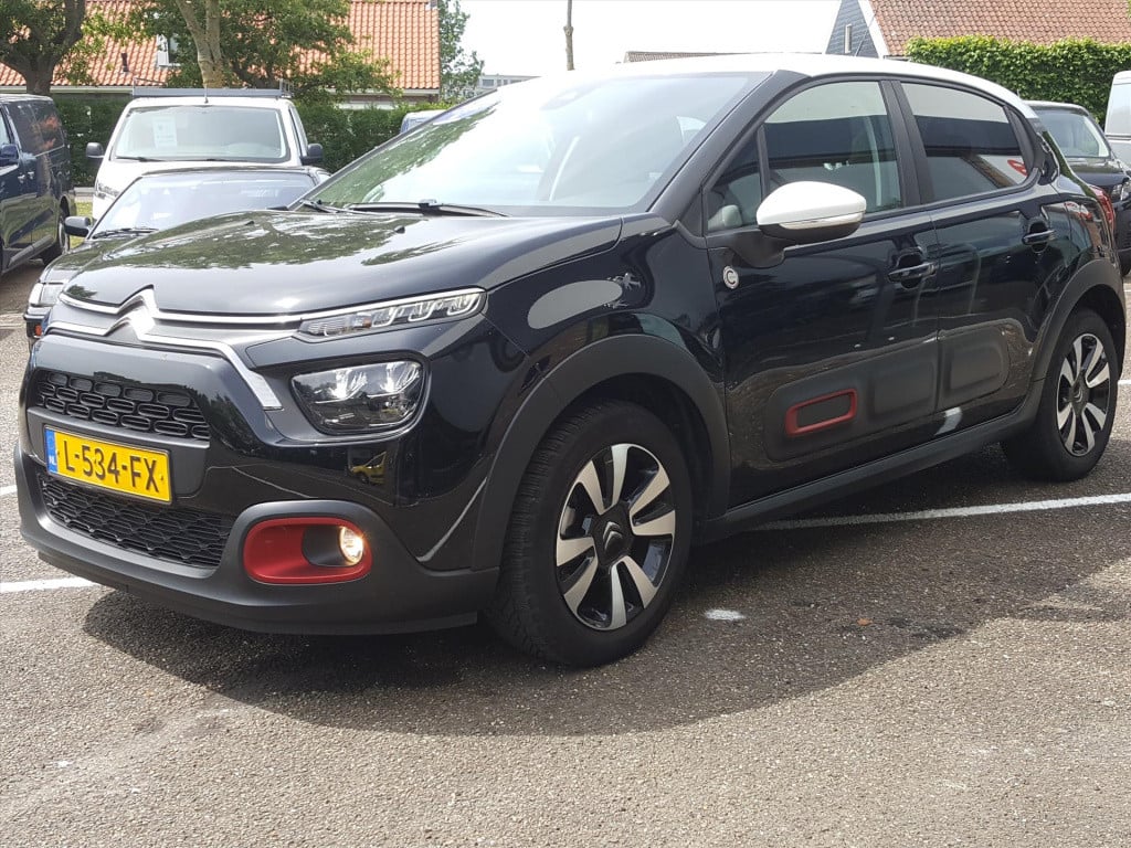 Citroen C3 1.2 puretech 83pk s&s c-series trekhaak | navigatie | cruise & c