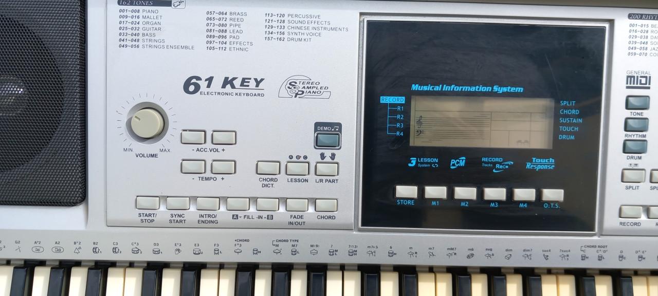 Keyboard ÷standaard +zittje