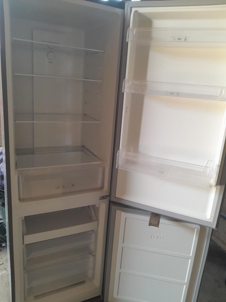 I.g.st.z. koelvriescombinatie Exquisite 293 ltr ,2 deurs