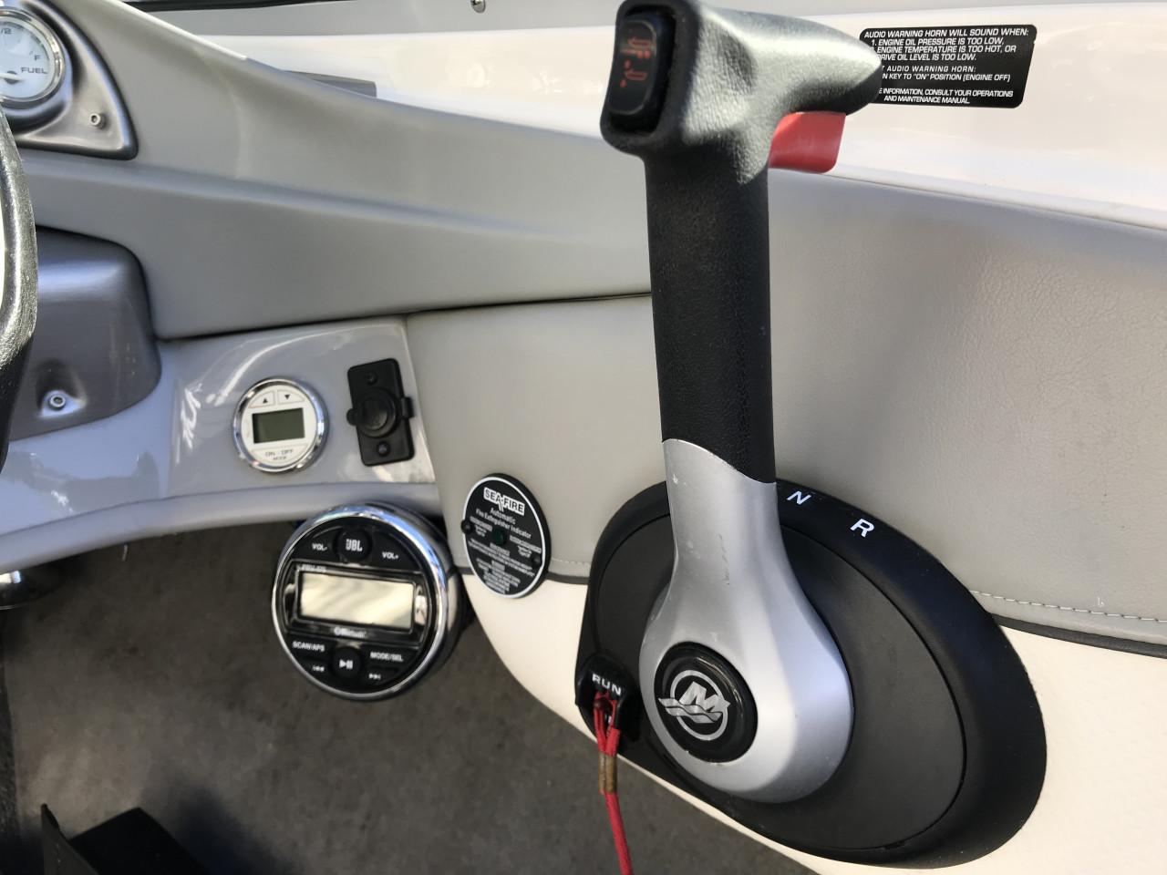 BAYLINER 185 BOWRIDER