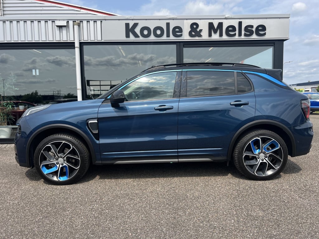 Lynk & Co 01 1.5 261pk plug in hybrid , panodak , carplay