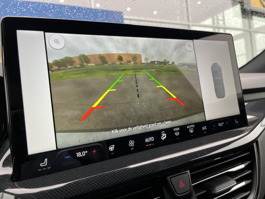 Ford Focus wagon st-line | automaat | climate control | cruise control | wi