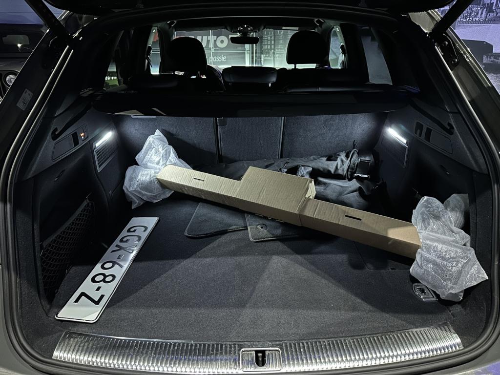 Audi Q5 50 tfsi e s edition competition *keyless*camera*chronosgrey*trekhaa
