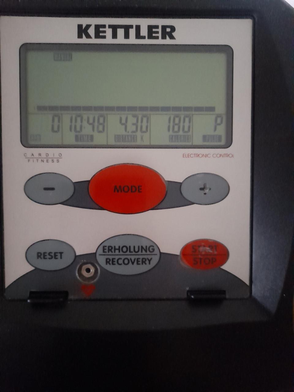 Kettler Crosstrainer met adapter (in goede nette staat )