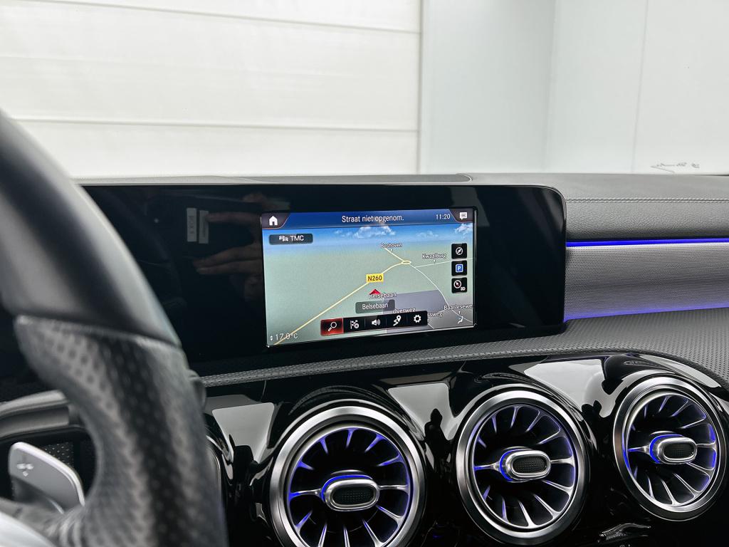 Mercedes-Benz A-Klasse 250 e plug in hybride | amg line | stoelverwarming |