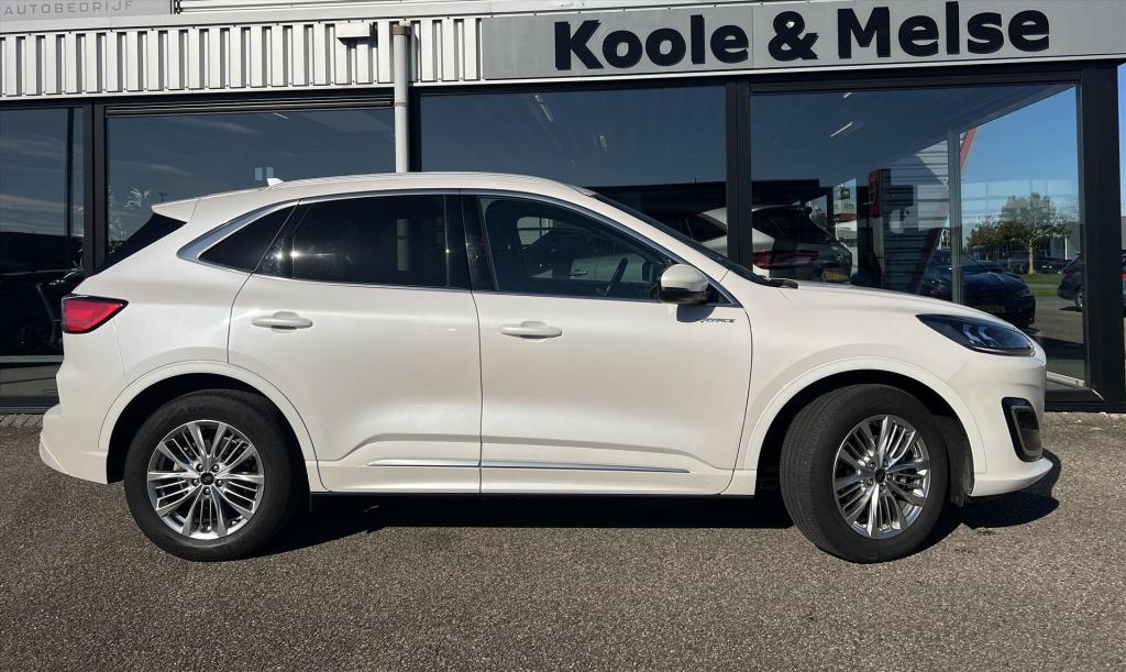 Ford Kuga 2.5 phev e-cvt 225pk vignale , trekhaak , winterpack met voorruit