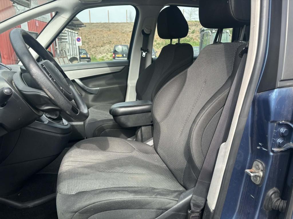 Citroen Grand C4 Picasso 1.6 vti image 7p.