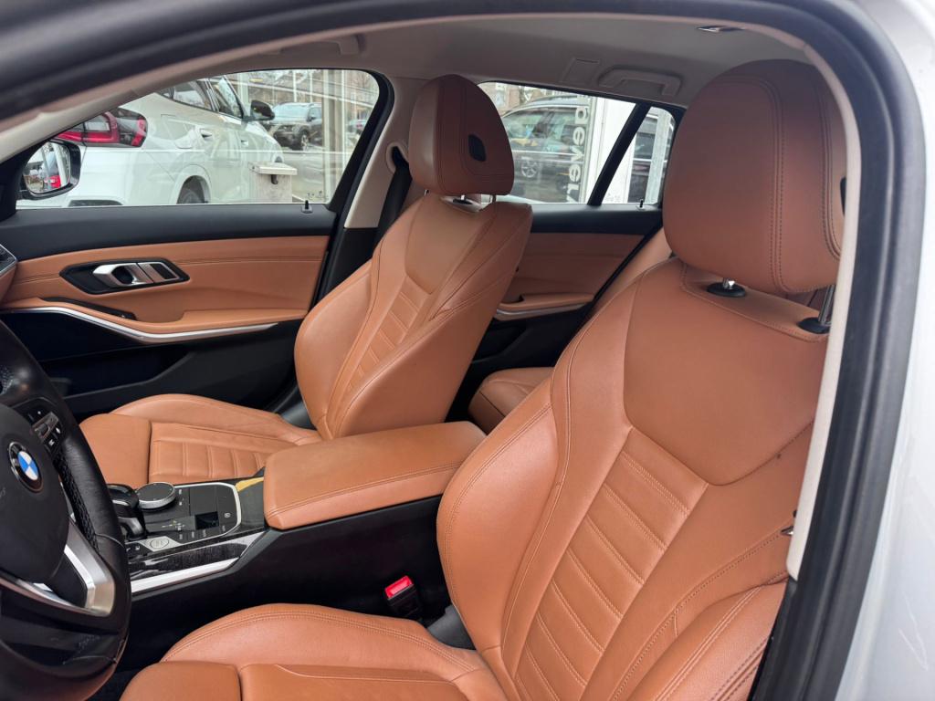 BMW 3-serie touring 330e high executive