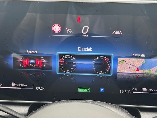 Mercedes-Benz Glc 300e 4matic amg line l panoramadak l night l memory l weg