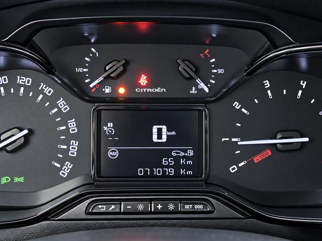 Citroen C3 82pk shine | rijklaar | stoelverwarming | apple carplay | parkee
