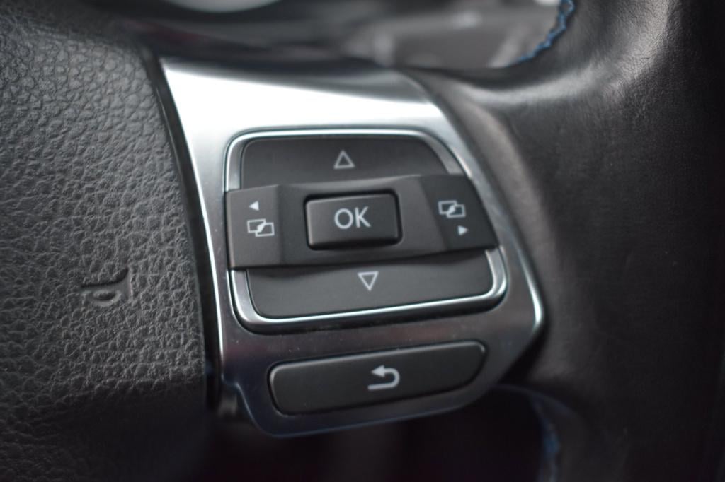 Volkswagen Tiguan 1.4 tsi r-line lm | trekhaak | xenon | led | stoelverwarm