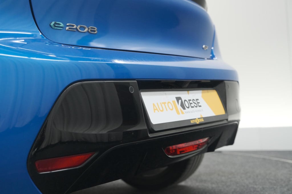 Peugeot 208 ev gt pack 50 kwh | 3 fase | camera | panoramadak | dodehoekdet