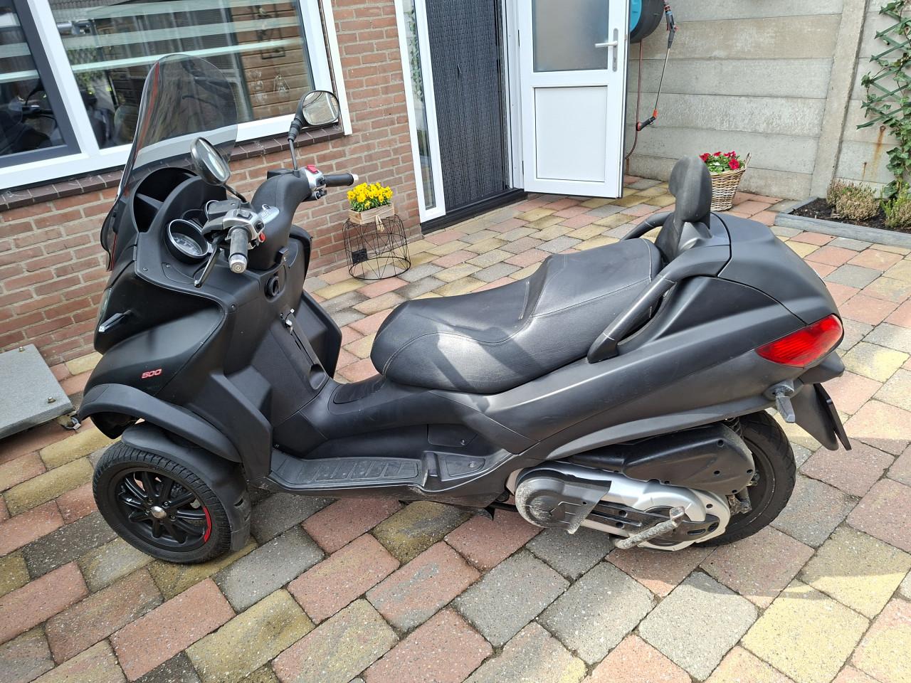 Piaggio  motorscooter