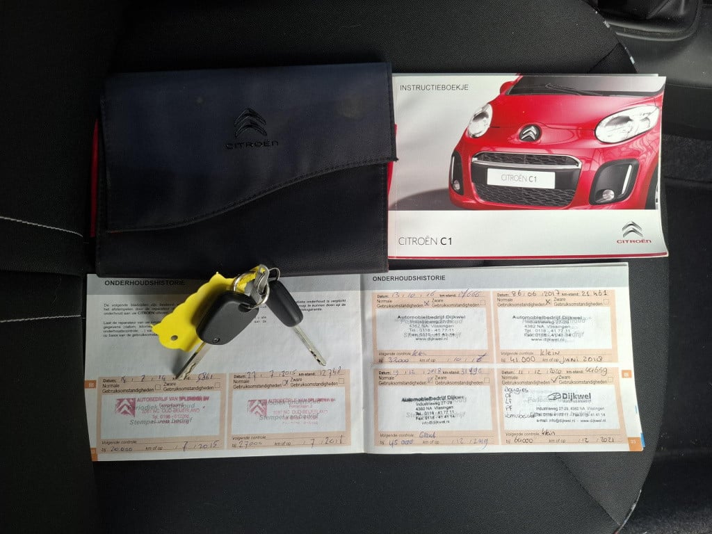 Citroen C1 1.0i 12v collection airco/bluetooth/led