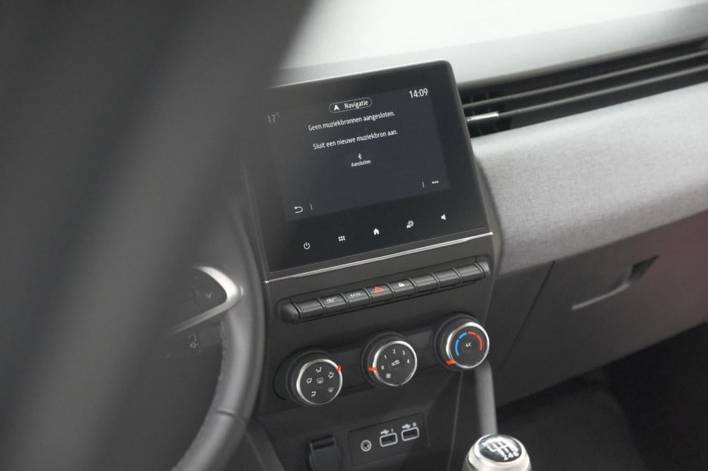 Renault Clio tce 90 gpf evolution | parkeersensoren | navigatie | apple car