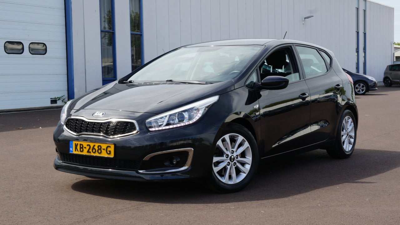 Kia cee'd 1.6 GDI First Edition rijklaar incl garantie