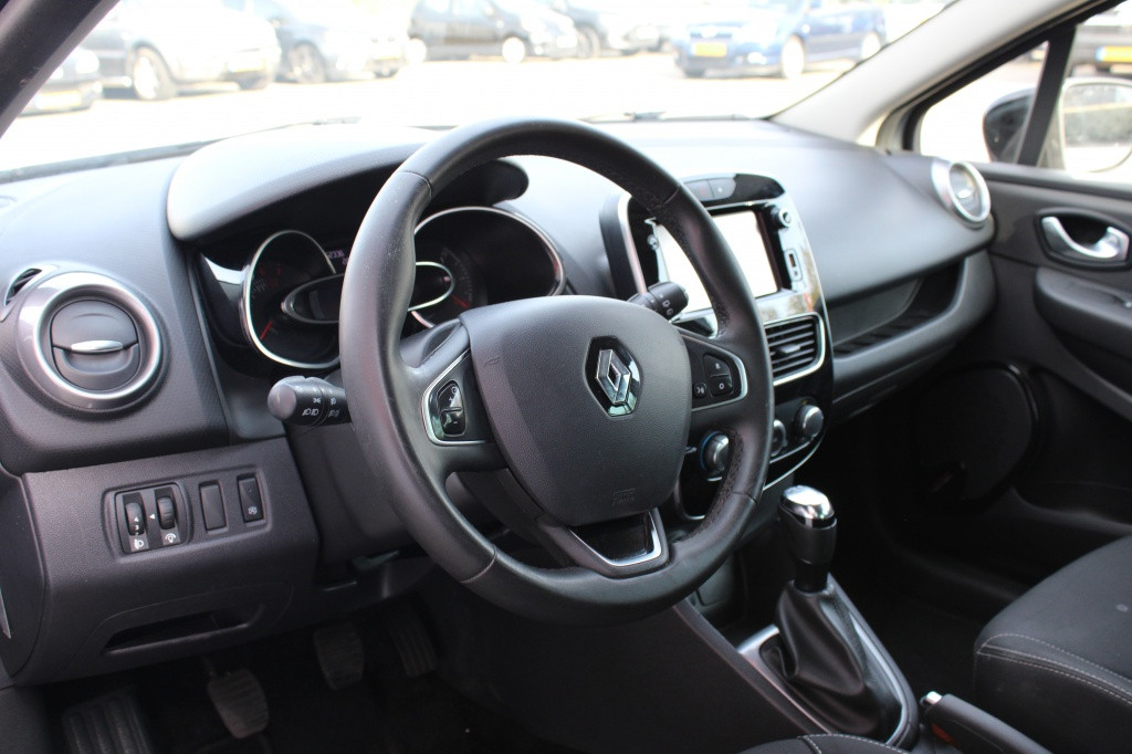 Renault Clio 0.9 tce limited