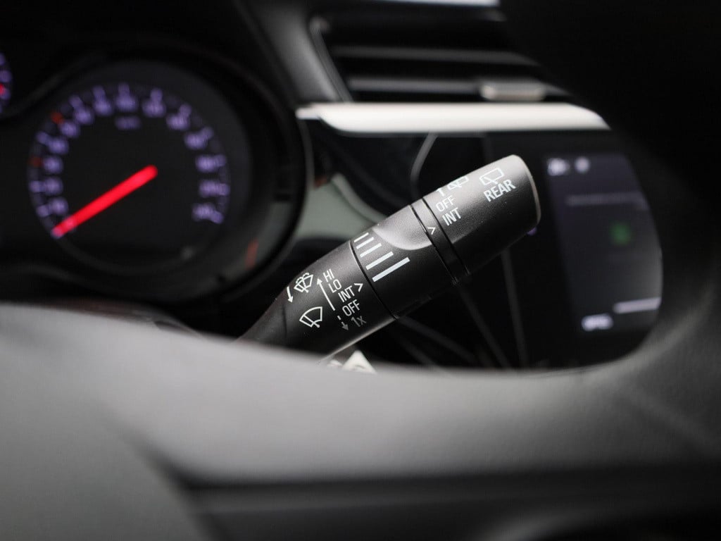 Opel Corsa 1.2 edition | airco | apple carplay/android auto | 16" lichtmeta