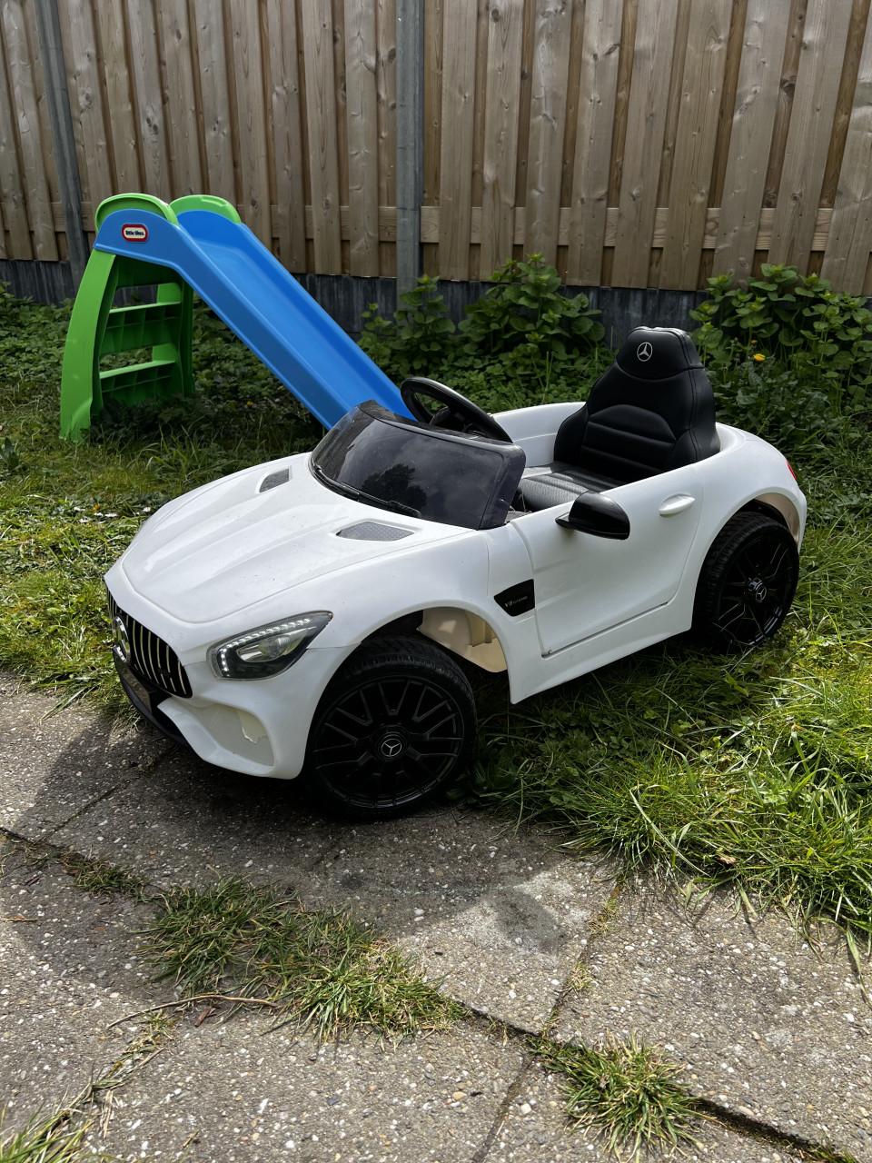 Elektrische kinderauto Mercedes-Benz GTR AMG