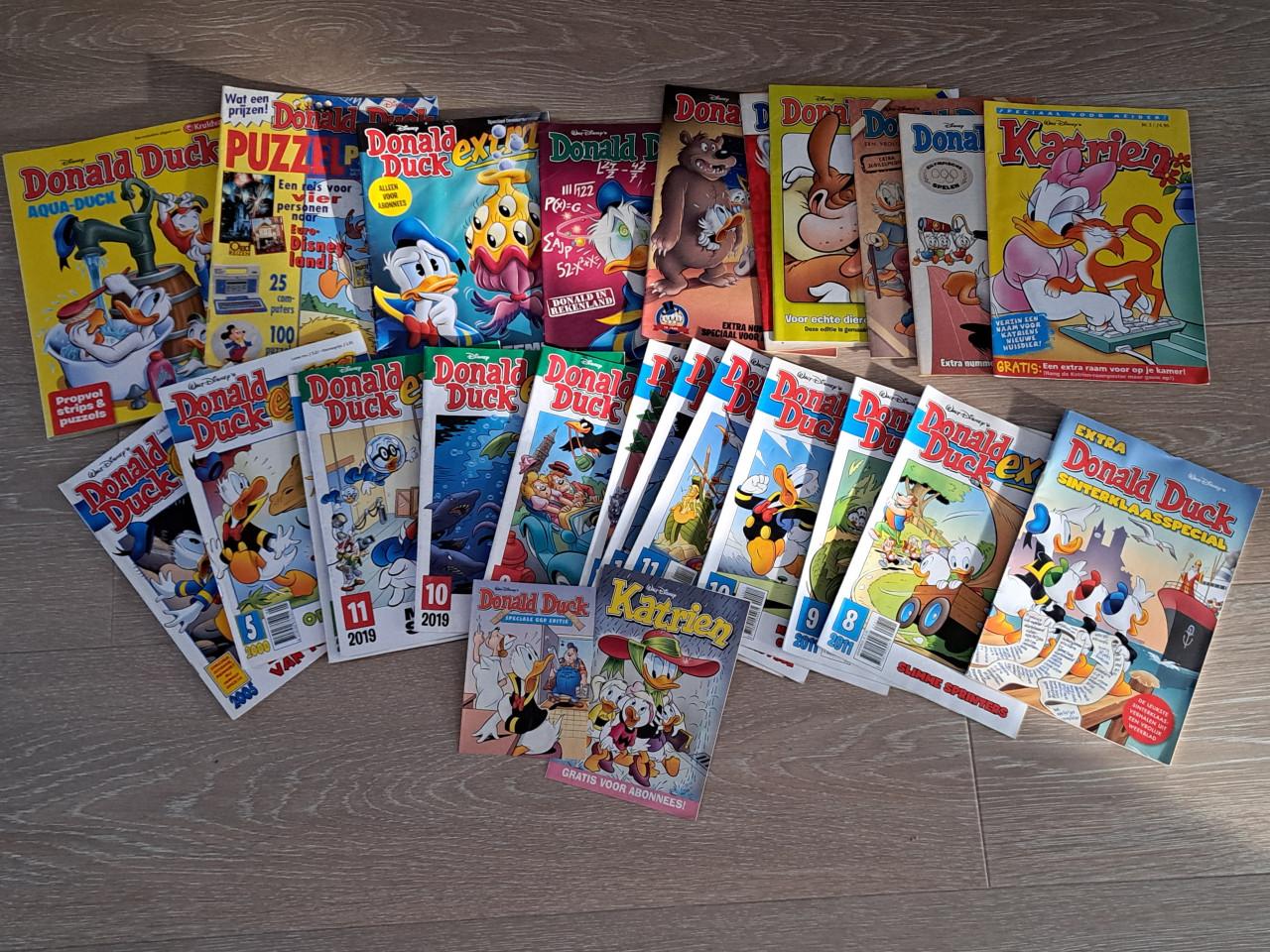 Stapel Donald Duck extra en specials
