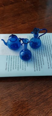 Decoratie glazen blauwe miniaturen