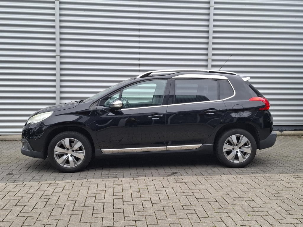 Peugeot 2008 suv 1.2 allure automaat pano/clima/trekhaak