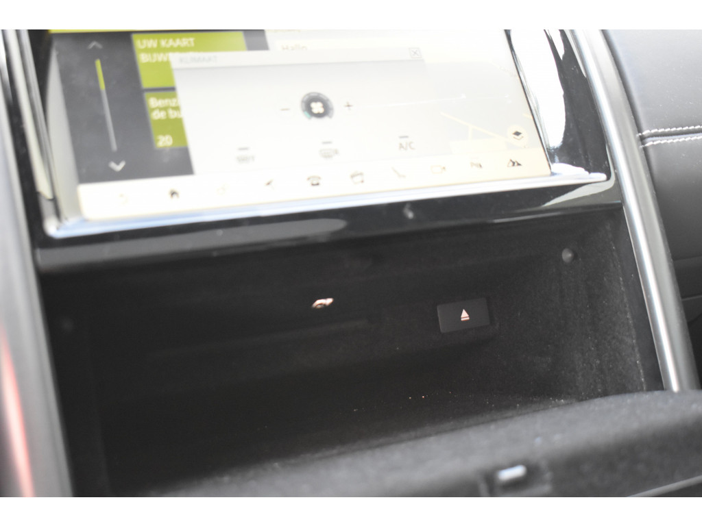 Land Rover Discovery 3.0 td6 hse € 49.950 excl btw