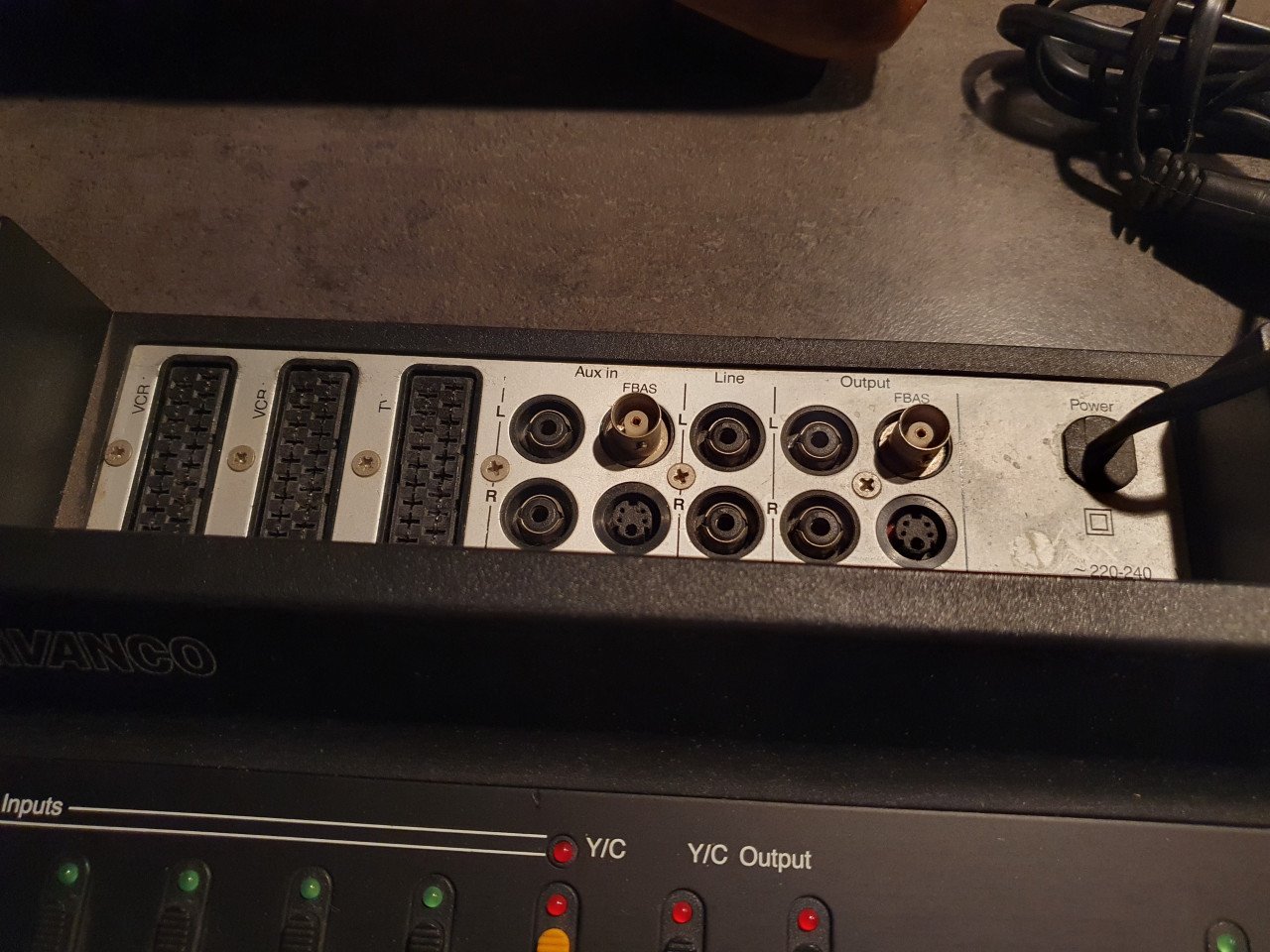 Werkende vintage Vivanco audio/video processor vcr 3066...