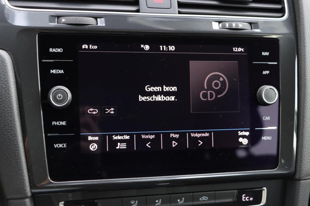 Volkswagen E-golf e-edition | soh 94,3% | navigatie | parkeersensoren | dri