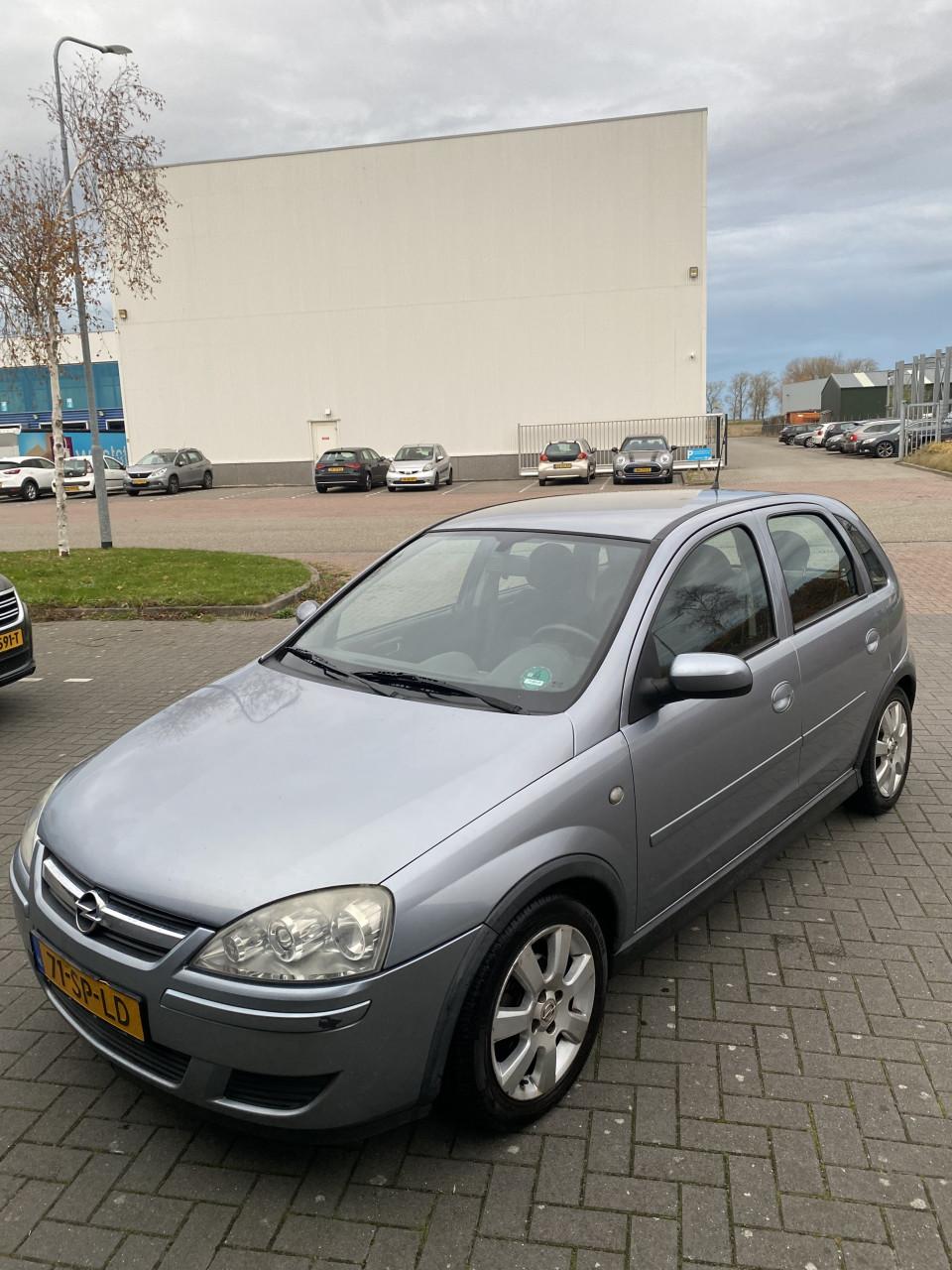 Opel Corsa 1.2 16V Twinport 5D 2006 Grijs | NAP | NIEUWE APK!