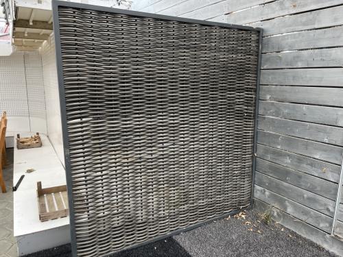 Kunststof vlechtscherm