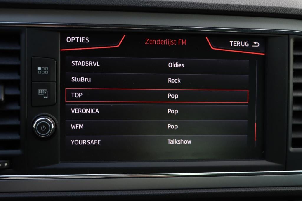 Seat Leon 1.0 ecotsi style business intense 115pk