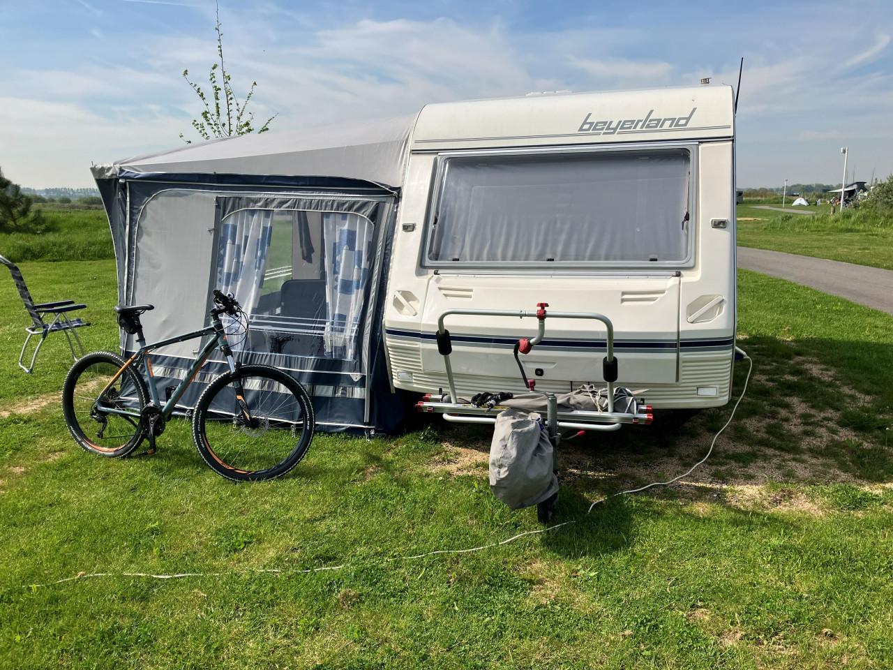 Caravan beyerland 400-2 vitesse
