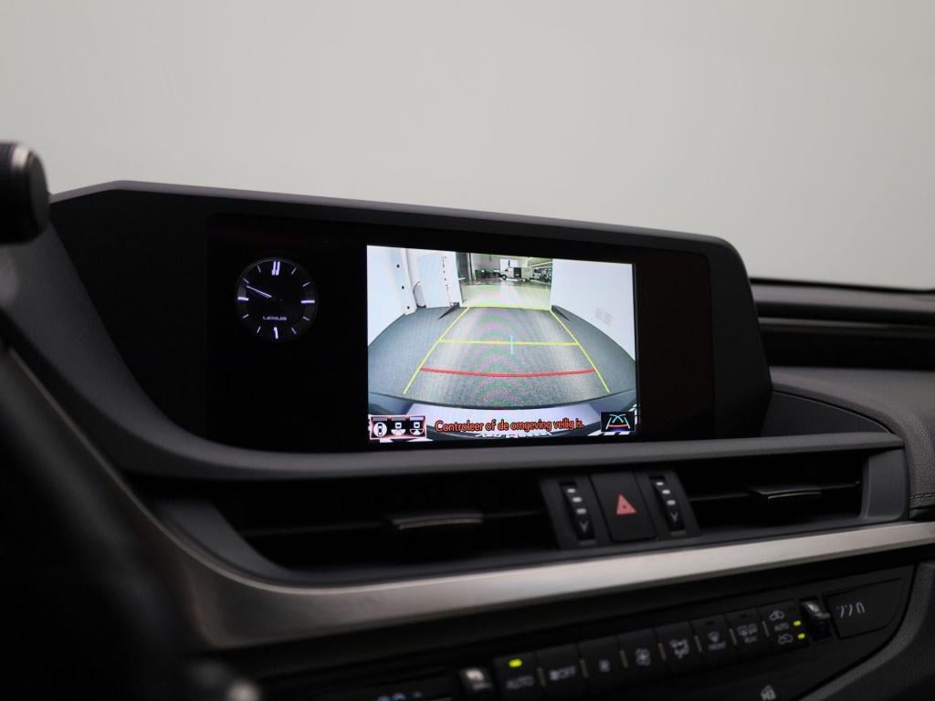 Lexus Es 300h luxury line | automaat | panoramadak | lederen bekleding | ac