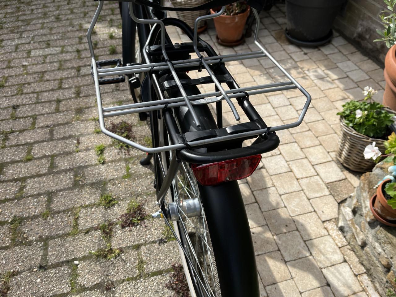 Jongensfiets Batavus Black ALS NIEUW GEMAAKT!!