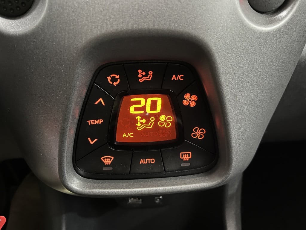Toyota Aygo 1.0 vvt-i x-joy