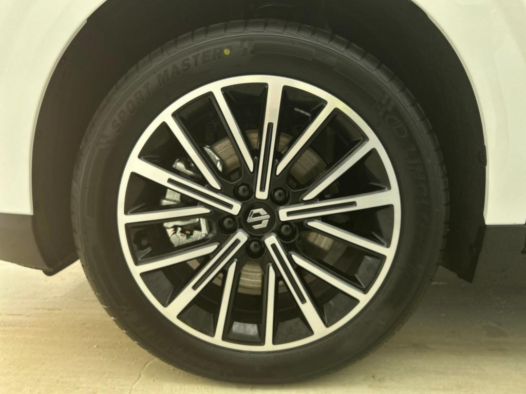 Leapmotor B10 design promax 67.1 kwh | demo auto | ** beschikbaar per 01-05