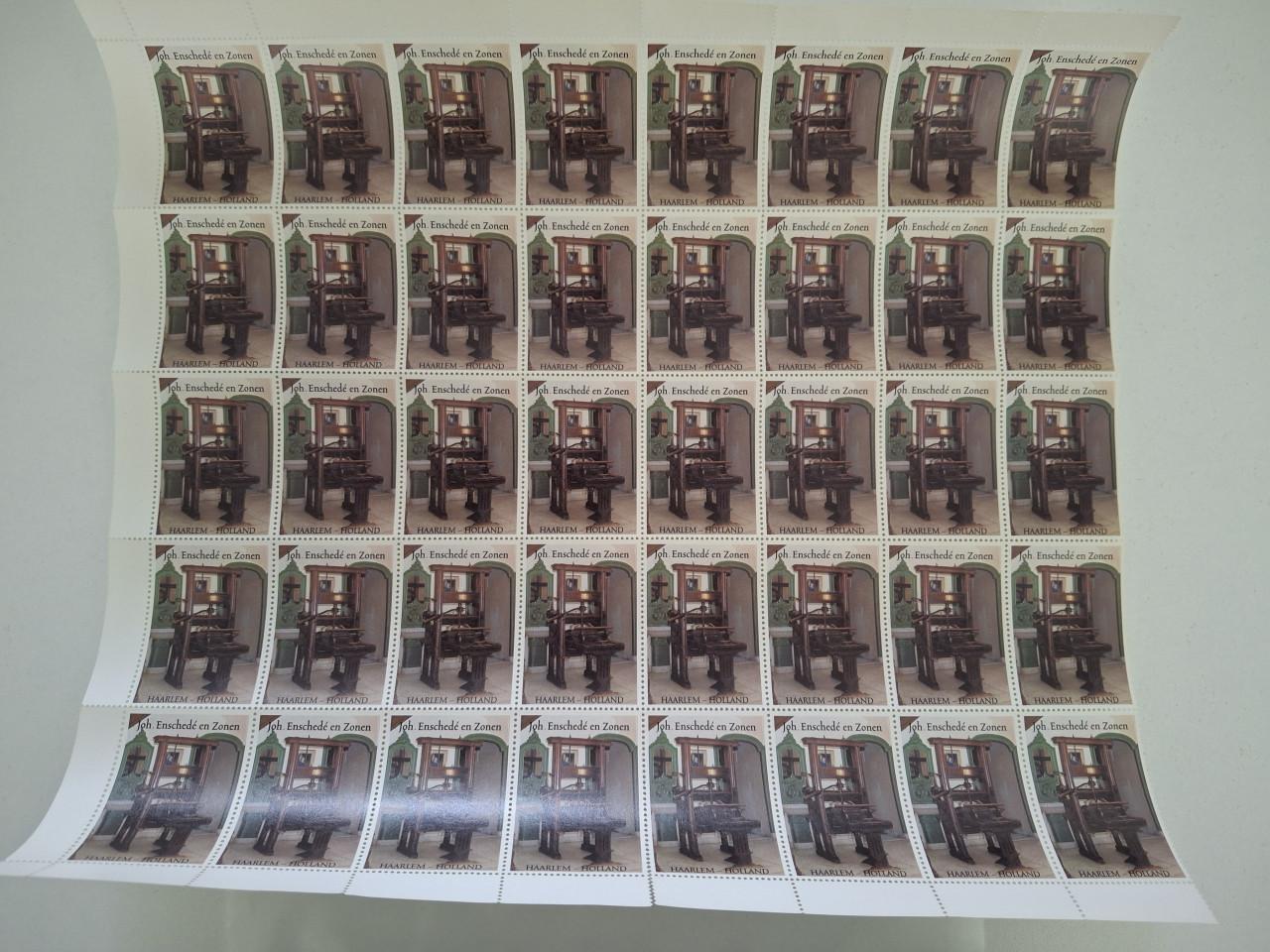 3 vellen sluitzegels Joh. Enschede