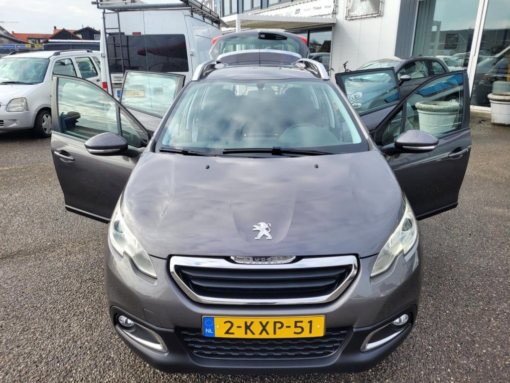 Peugeot 2008 1.2 vti active