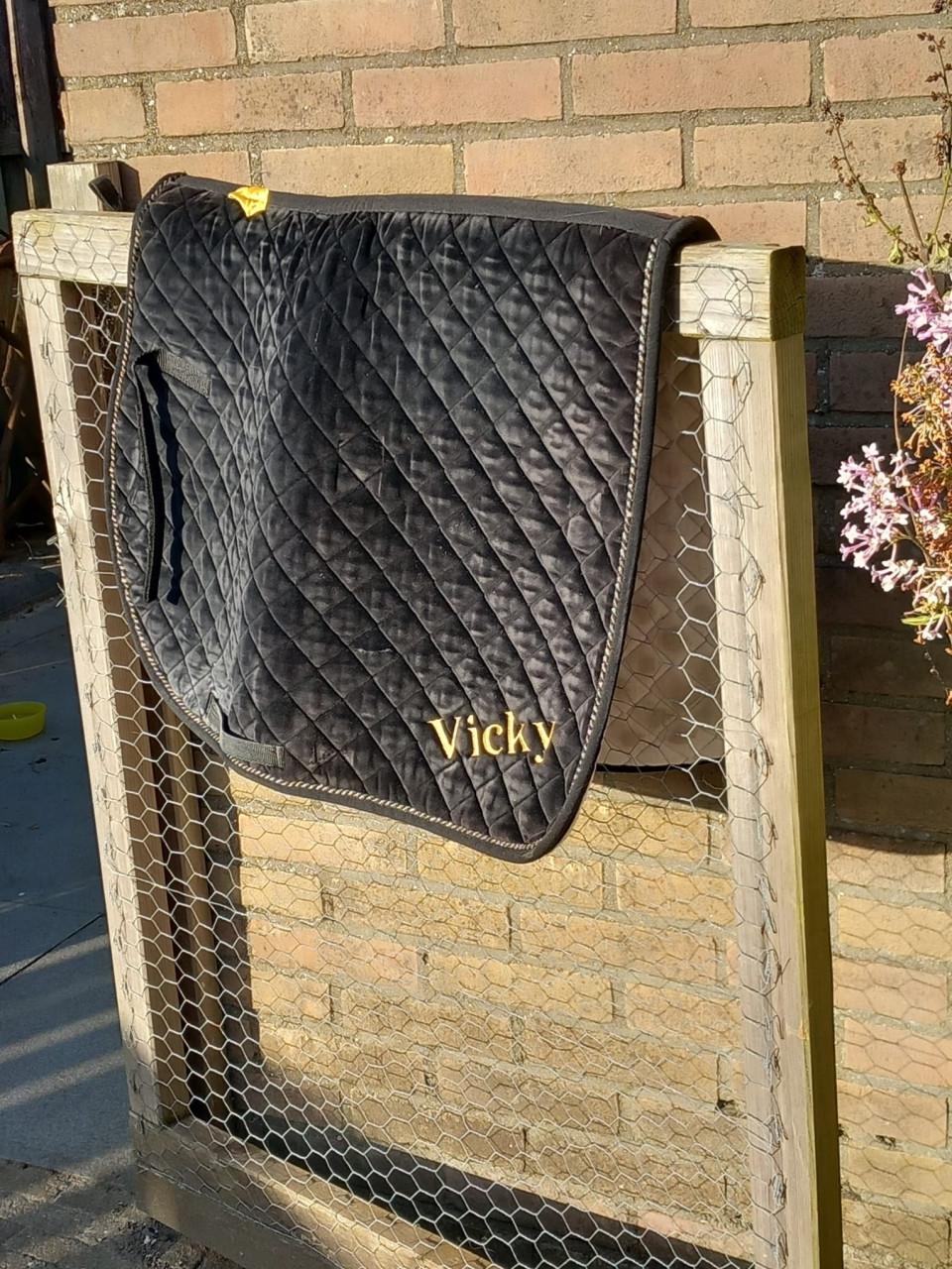 Gratis zwart dekje