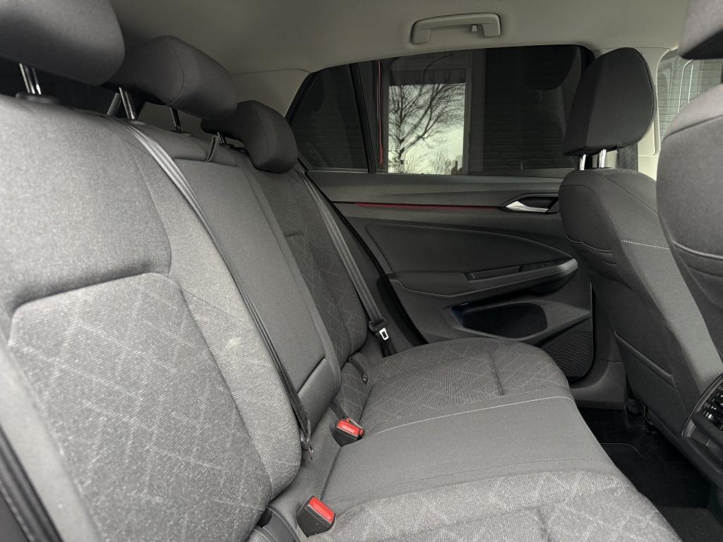 Volkswagen Golf 1.0 tsi life business